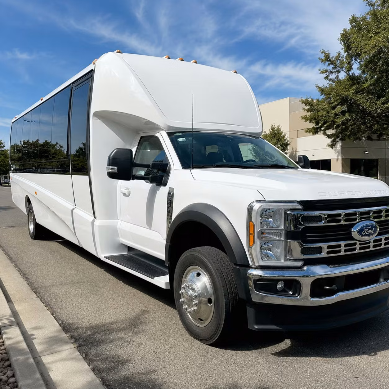 15 passenger minibus