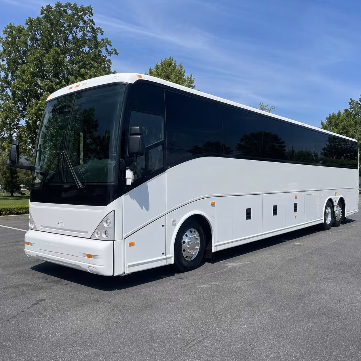 browse macon wedding transportation options for vineyard garden and estate venue celebrations