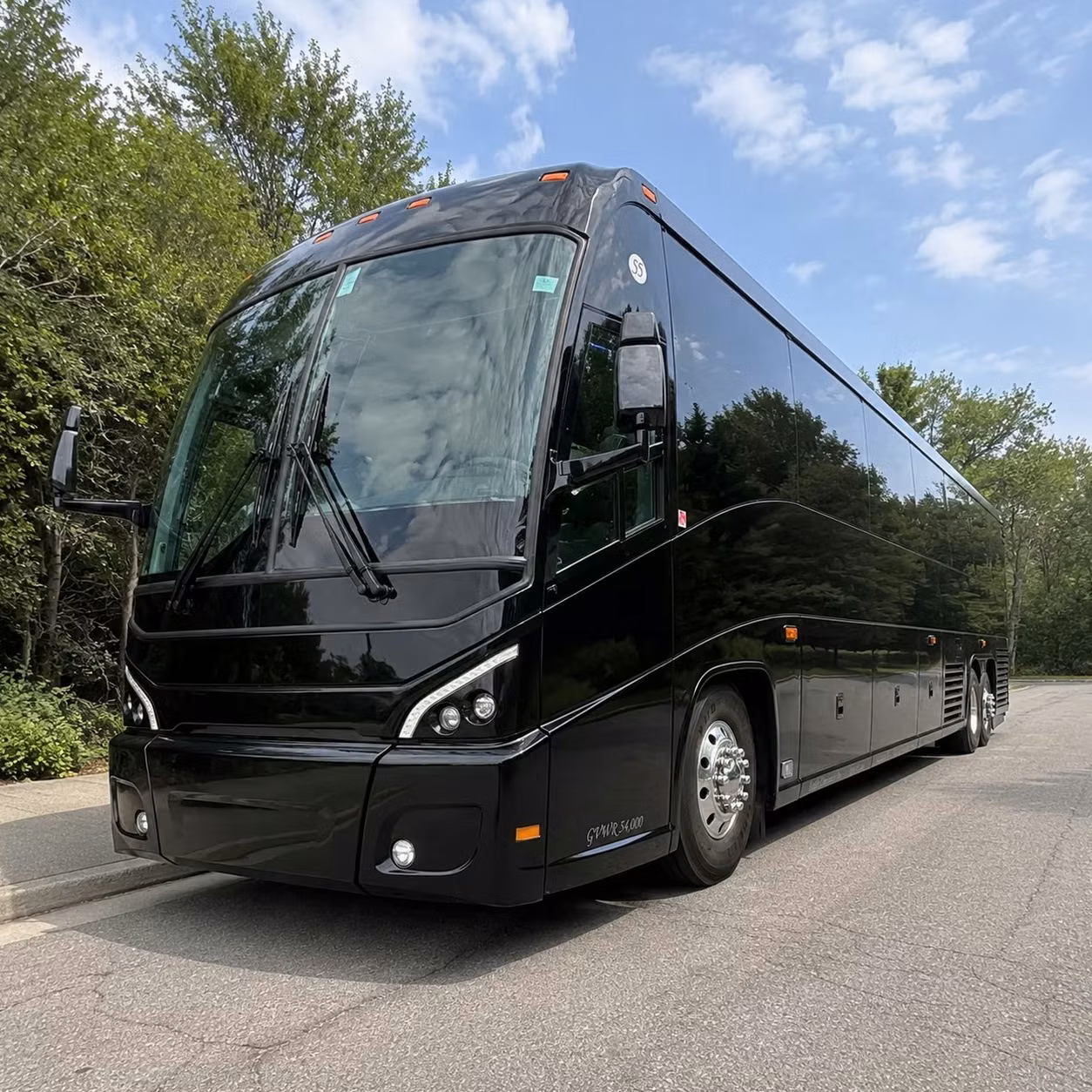 keeping remote workers connected with macon airport shuttle service